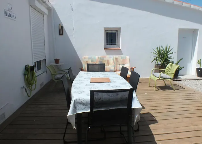 Semesterbostad Casa En Santa Margarita 6/7 Personas Con Terraza Jardin Y Patio Trasero - Es-204-61 Rosas